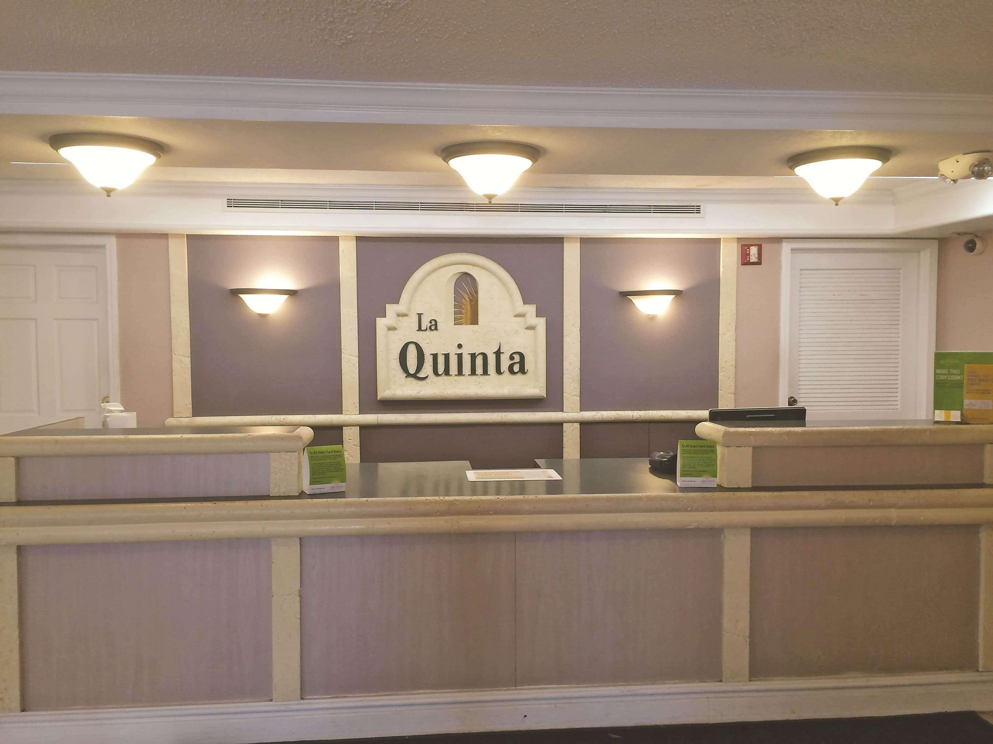 La Quinta Inn By Wyndham Columbus Airport Area Esterno foto